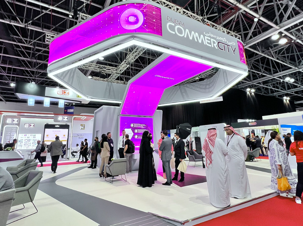 Growth Rate of Cross-Border Fashion Apparel Retail in the Middle East