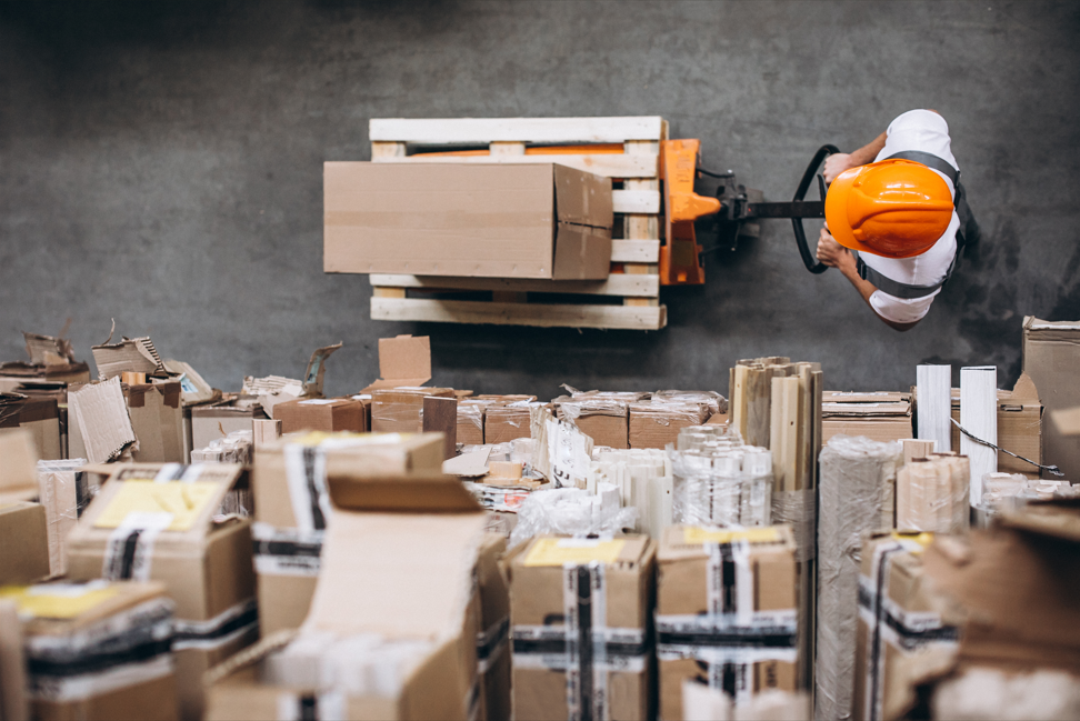 Can Dubai Logistics Provide Warehousing Storage & Redelivery?